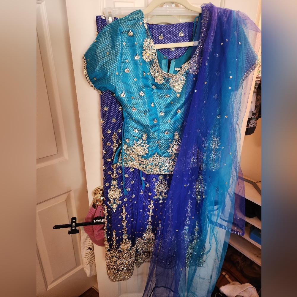 COPY - Blue dupatta scarf shawl veil with sequins